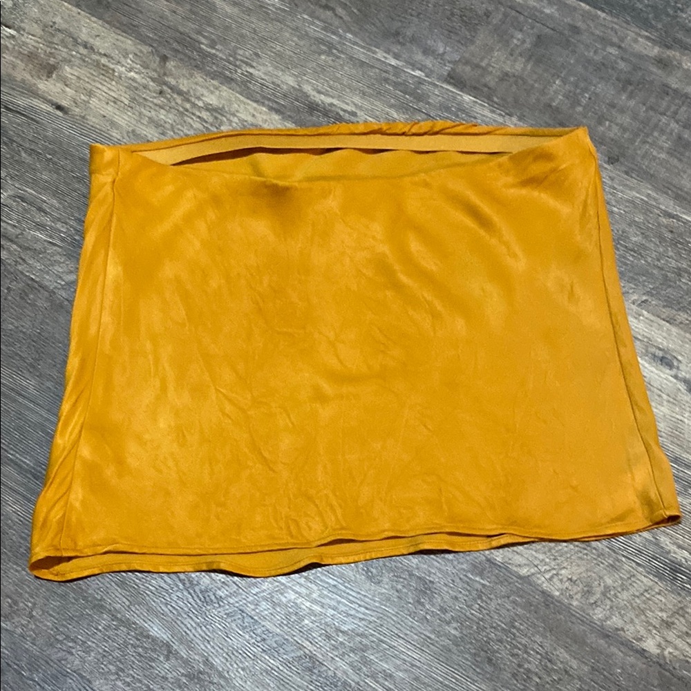 Anthropologie Gold Silky Strapless Top Size M - Picture 7 of 10